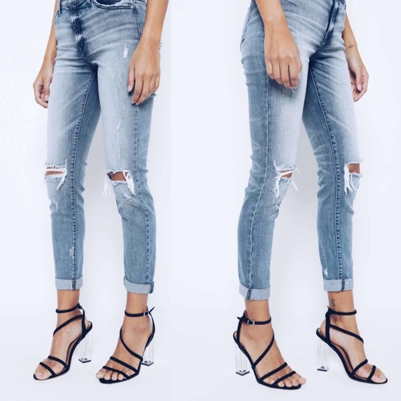 TAWNY Distressed Jeans - Picture 3 of 4